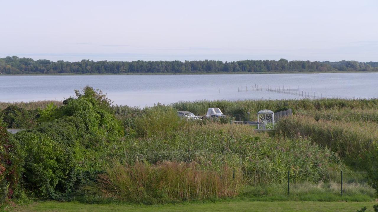 Pension Am Bodden Ribnitz-Damgarten Extérieur photo